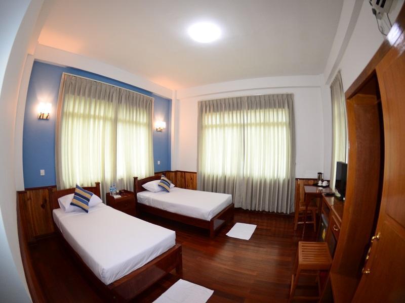 Yar Pyae Hotel Nyaung Shwe Exterior photo